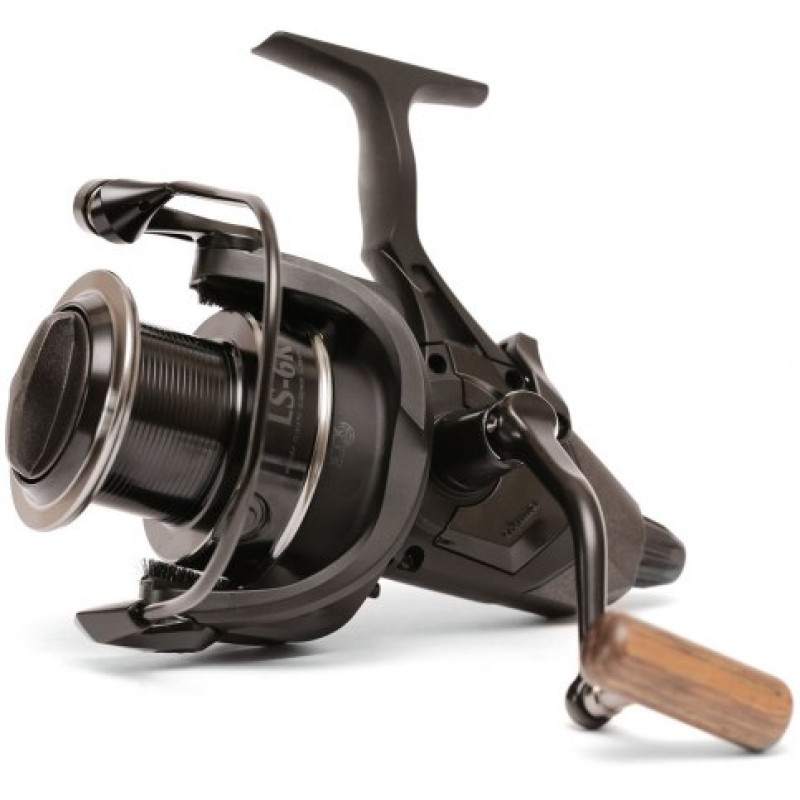 Катушка Okuma LS-8K Baitfeeder 5+1BB 5.3:1